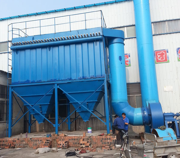 BMC型分室側噴反吹風扁袋除塵器 BMC型分室側噴反吹風扁袋除塵器